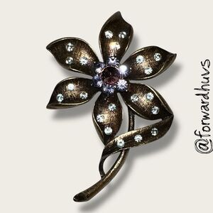Vintage Gold Tone Flower Brooch – Pink with Purple and White Rhinestone
